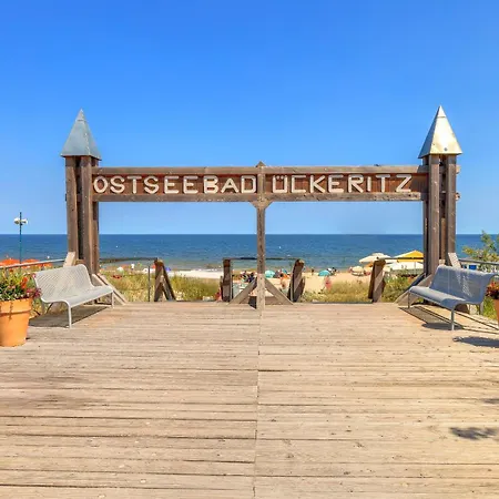Duenenhaeuser Unserusedomde Ca80qm Mit Privater Sauna Und Kamin Parkplatz Direkt Am 9i3 Apartment *